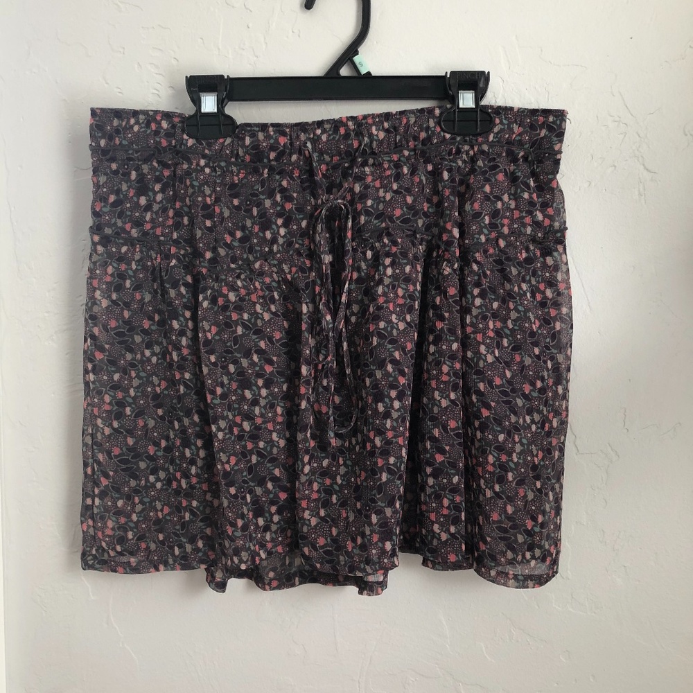American Eagle Floral Ruffled Drawstring Skirt